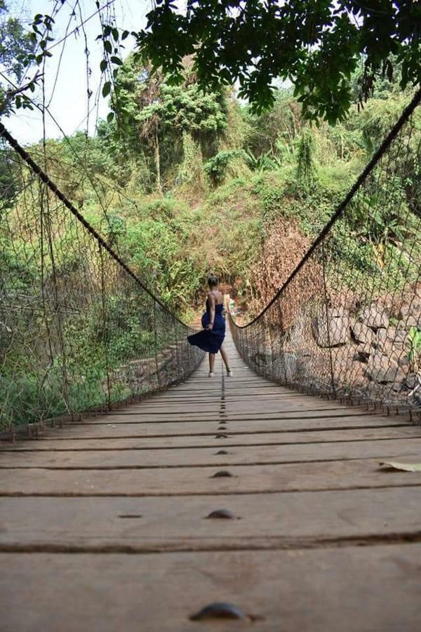 Happy Bungalow & Trekking Banlung 外观 照片
